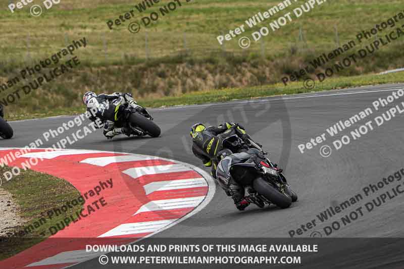 cadwell no limits trackday;cadwell park;cadwell park photographs;cadwell trackday photographs;enduro digital images;event digital images;eventdigitalimages;navarra;no limits trackdays;peter wileman photography;racing digital images;trackday digital images;trackday photos